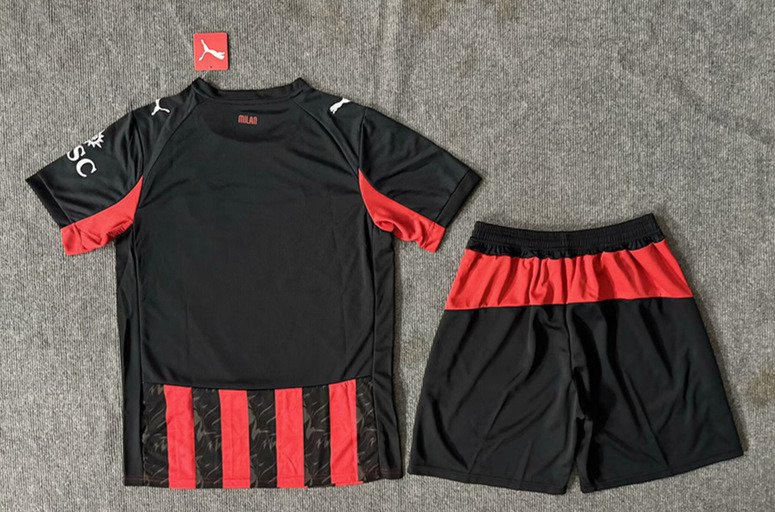 Maillot eenfant domicile Ac Milan 2025-2026 _ kid Ac Milan home jersey 2025-2026 (2)