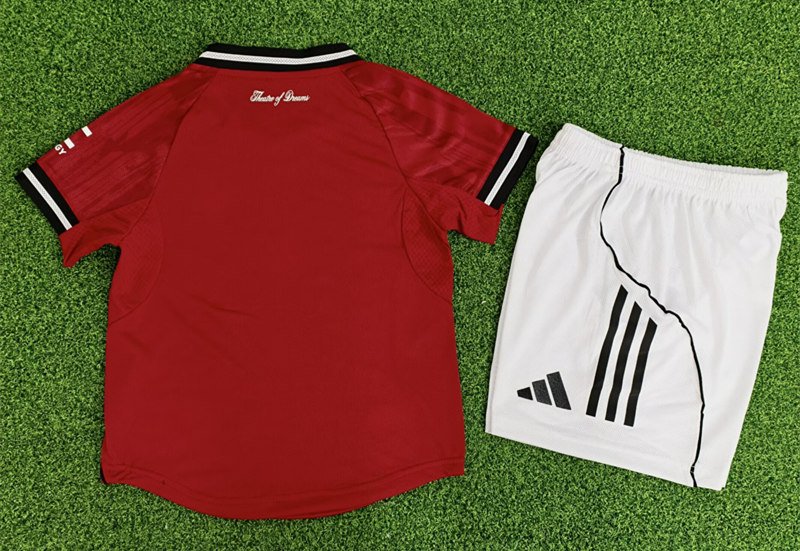 Maillot enfant Domicile Manchester United 2025-2026 _ Manchester United home kid jersey 2025-2026 (2)